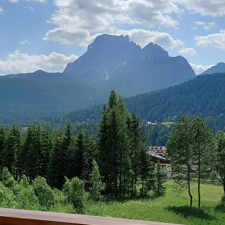 Deliziosa Mansarda Con Vista Dolomiti 公寓