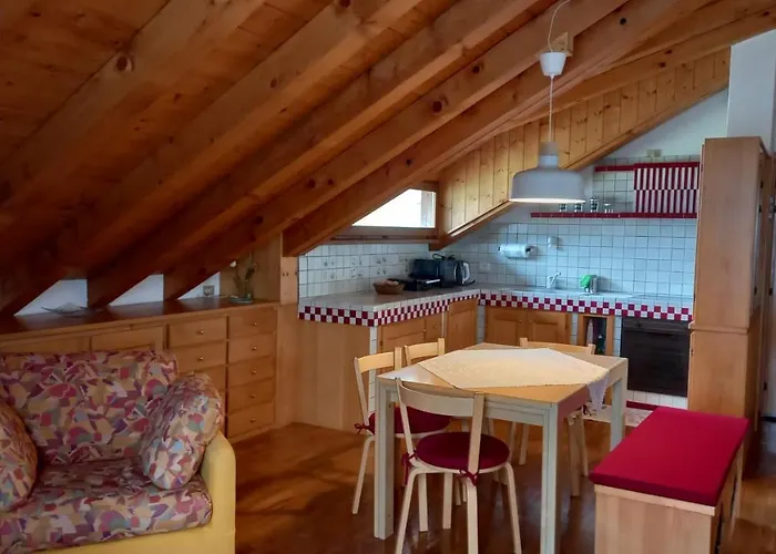 Lägenhet Deliziosa Mansarda Con Vista Dolomiti *