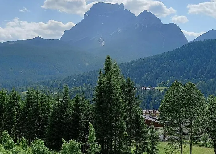Deliziosa Mansarda Con Vista Dolomiti Lägenhet